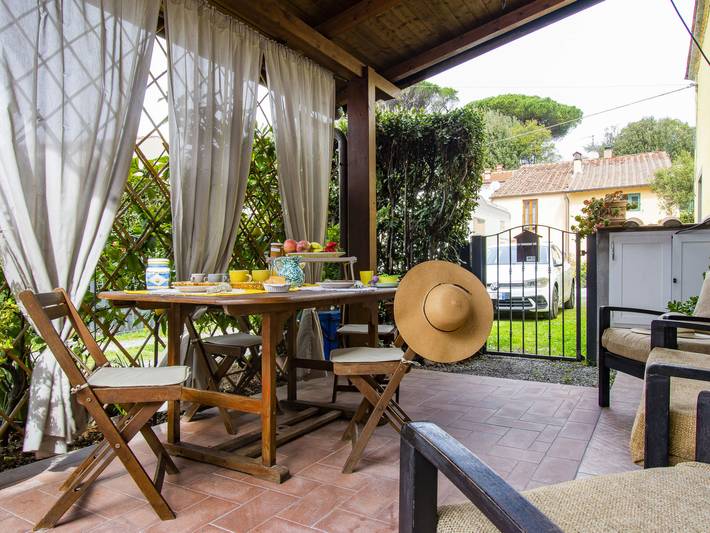 Holiday home for 6 people, with terrace and garden, with pets - 1
