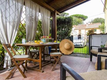 Ferienhaus für 6 Personen, mit Terrasse in Italienische Riviera