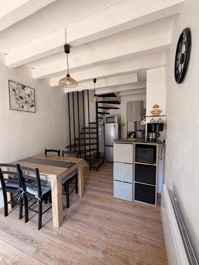 Appartement entier, Petite maison de vacances en Cévennes in Florac-Trois-Rivières, Parc national des Cévennes