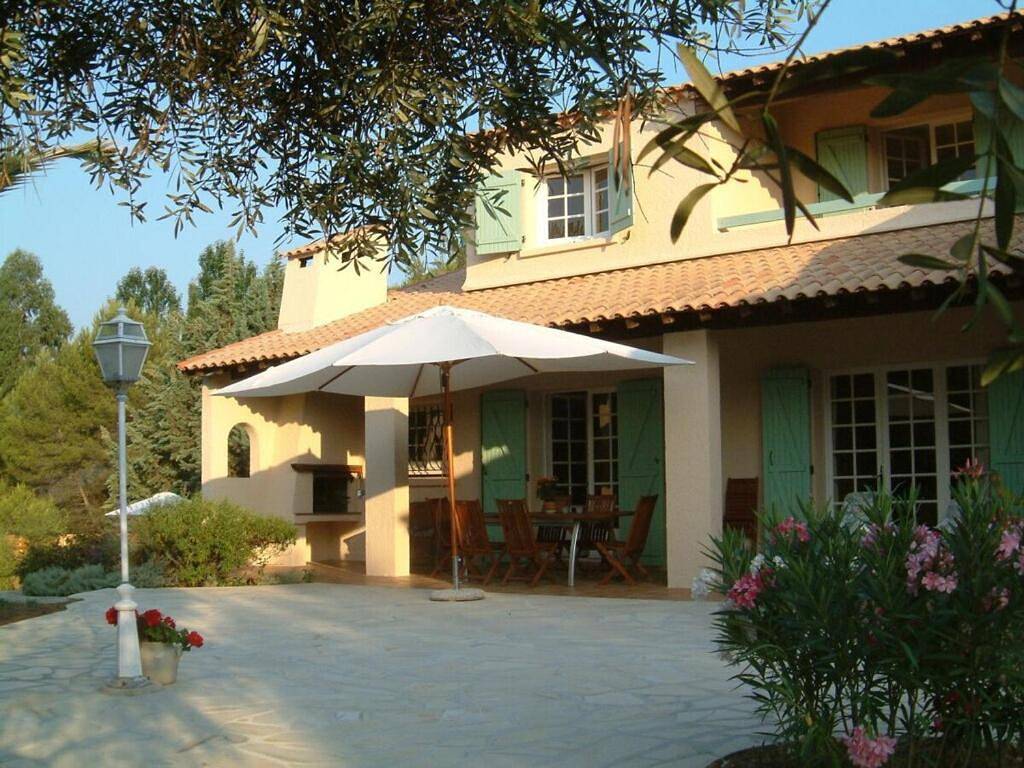Villa des Cigales in Oberrieden, Kanton Zürich