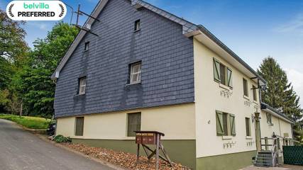 Location de vacances pour 6 personnes, avec terrasse ainsi que jacuzzi et jardin à St. Vith