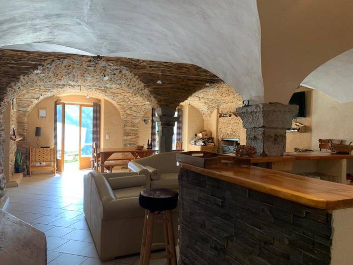 Gîte pour 8 personnes, avec Terrasse ainsi que Jardin et Vue dans Station De Saint Veran