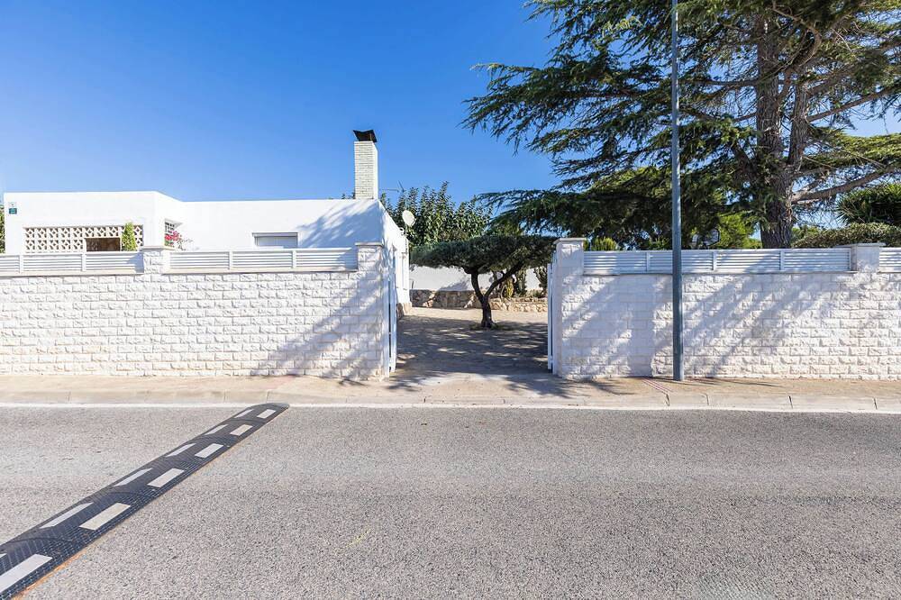 Mas Vilet by Unik Vacation in el Catllar, Costa Dorada