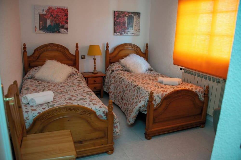 Ideal Familias hasta 15 Personas en San Martín de Valdeiglesias Madrid in San Martín de Valdeiglesias, Provincia de Madrid