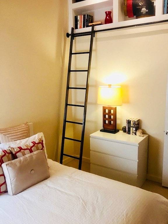 Ganze Wohnung, Gleichbleibende 5-Sterne-Bewertung! Lakefront 2-stöckige Wohnung, 3 Blocks zum Strand und Promenade in Rehoboth Beach, Sussex County (Delaware)