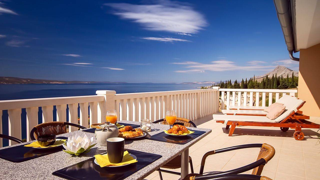 Willa dla 18 osób z basen in Omiš, Żupania splicko-dalmatyńska