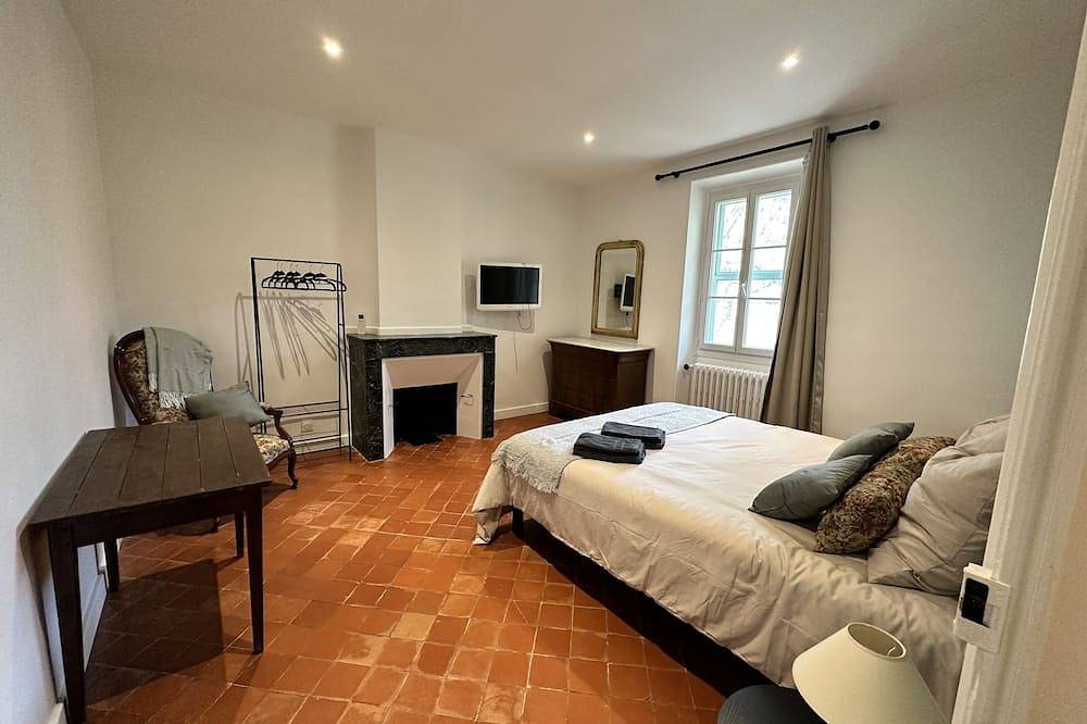 Bastide Avec Piscine et spa vue Sainte Victoire in Le Tholonet, Aix-en-Provence und Umgebung