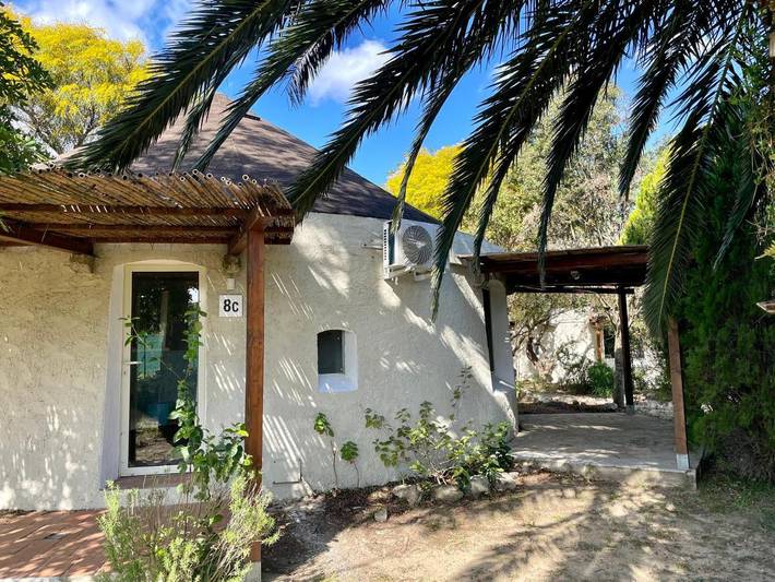 Bungalow für 2 Personen, mit Terrasse und Garten sowie Kinderpool und Pool in Costa Smeralda
