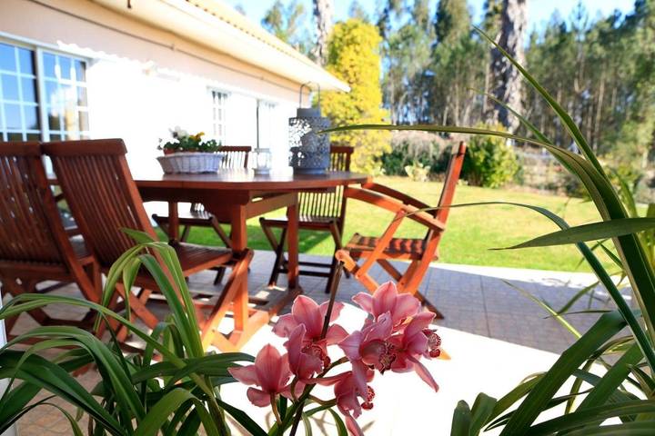 Location de vacances pour 6 personnes, avec vue et jardin dans Pombal - 4