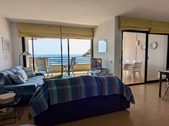 Ferienwohnung für 8 Personen, mit Meerblick und Balkon sowie Terrasse in Tossa de Mar - 3
