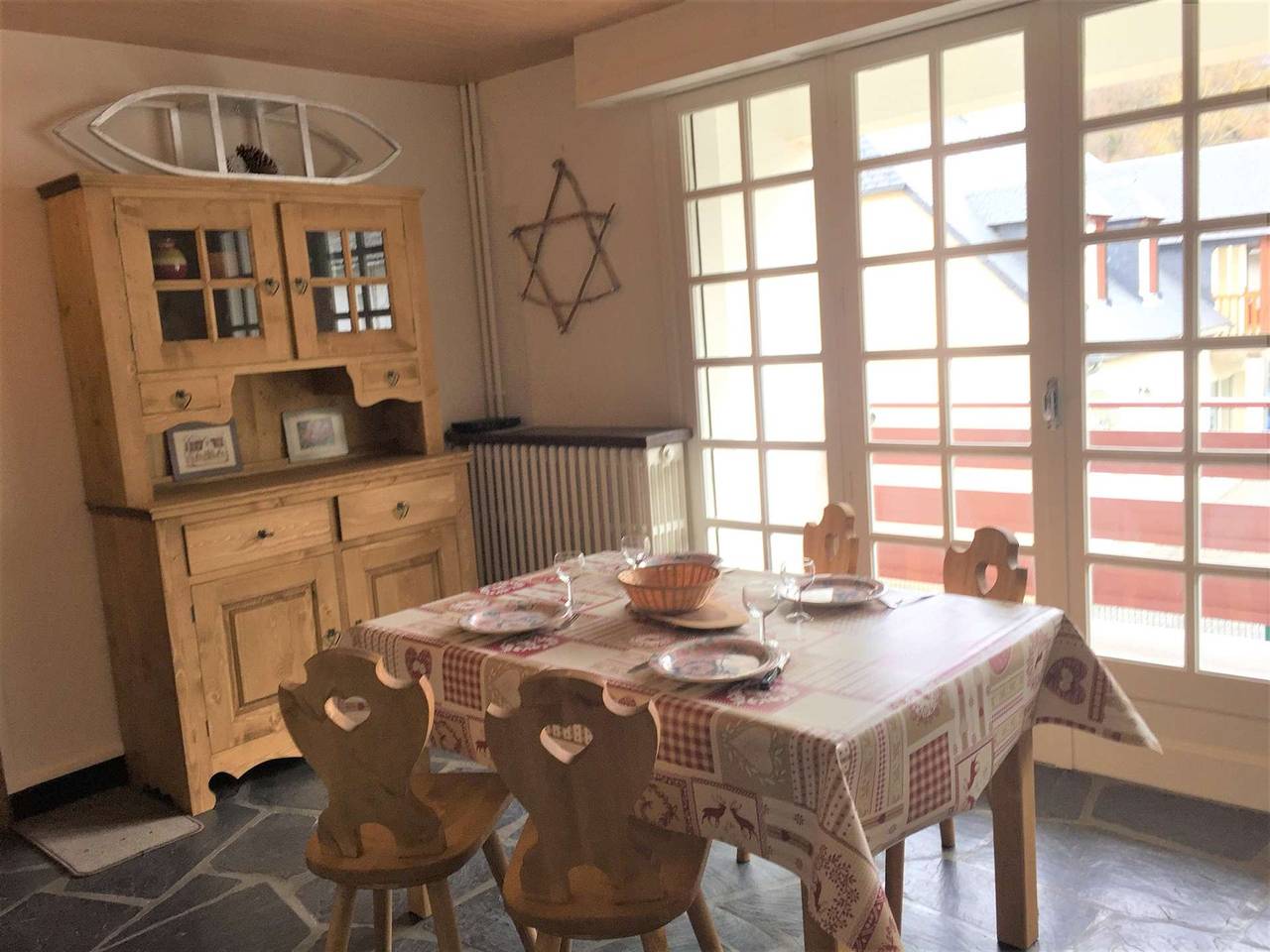 Apartamento entero, Apartamento para 4 personas con balcón, Wifi y parking en Saint-Lary-Soulan in Saint-Lary-Soulan, Parque nacional de los Pirineos