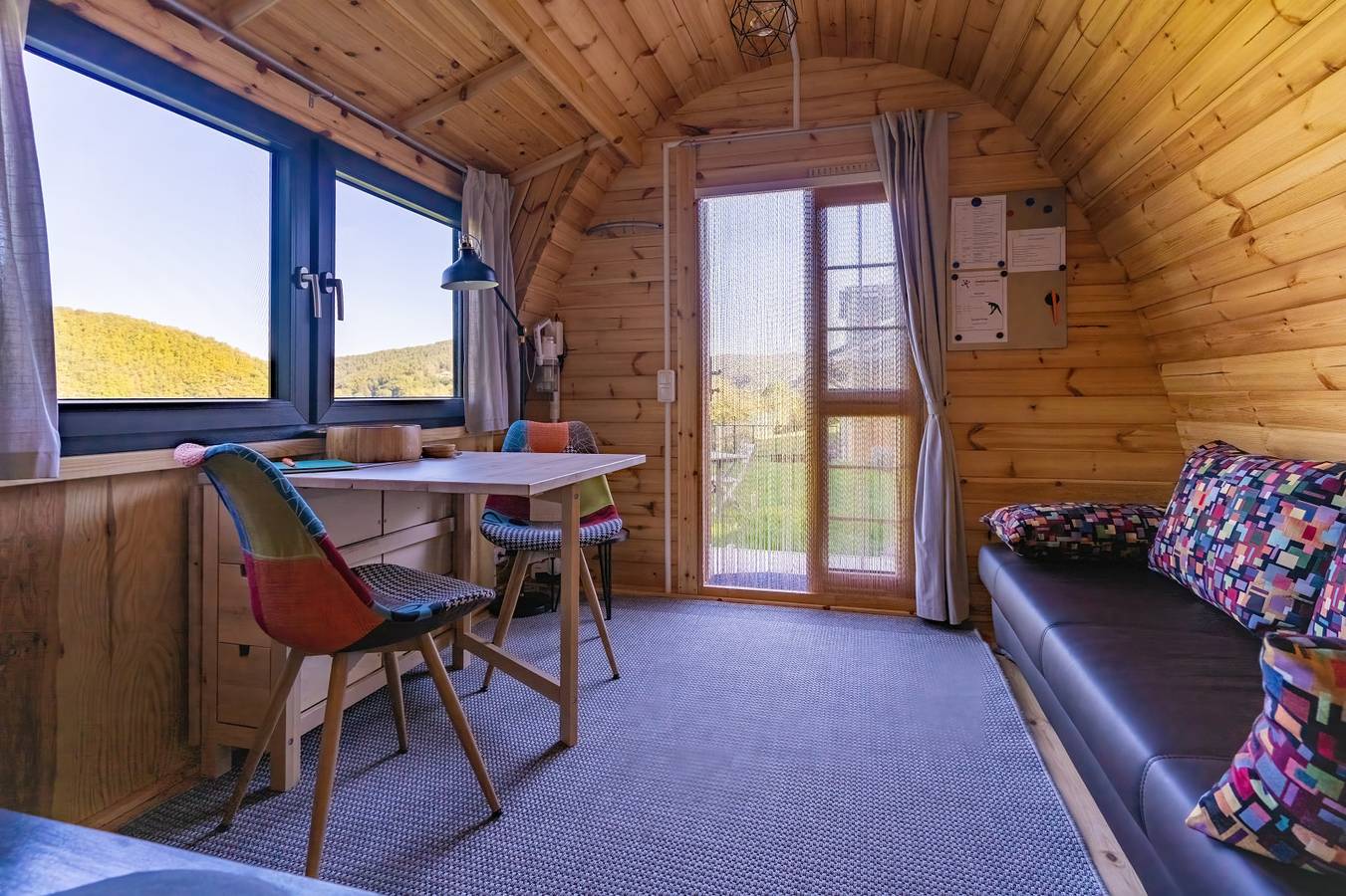 Schönes 2 Personen-Holzhaus inmitten der Natur im Herzen der Eifel in Nideggen, Naturpark Hohes Venn-Eifel