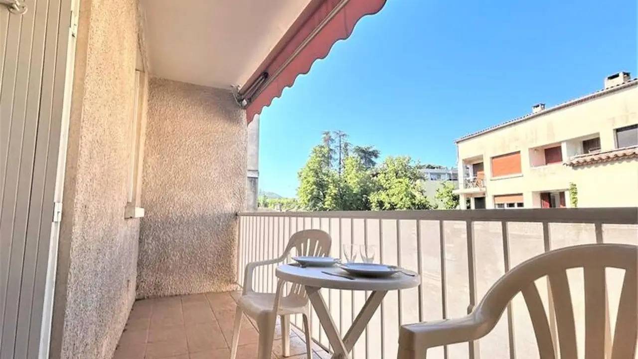 Apartamento vacacional entero, Ferienwohnung für 2 Personen (25 m²) in Gréoux-les-Bains in Gréoux-les-Bains, Alpes de Alta Provenza
