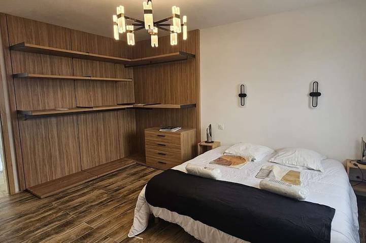 Ganze Wohnung, Vue mer Exceptionnelle. Appartement 3 Chambres Avec Salle de Bain Individuelle in Royan, Côte de Beauté