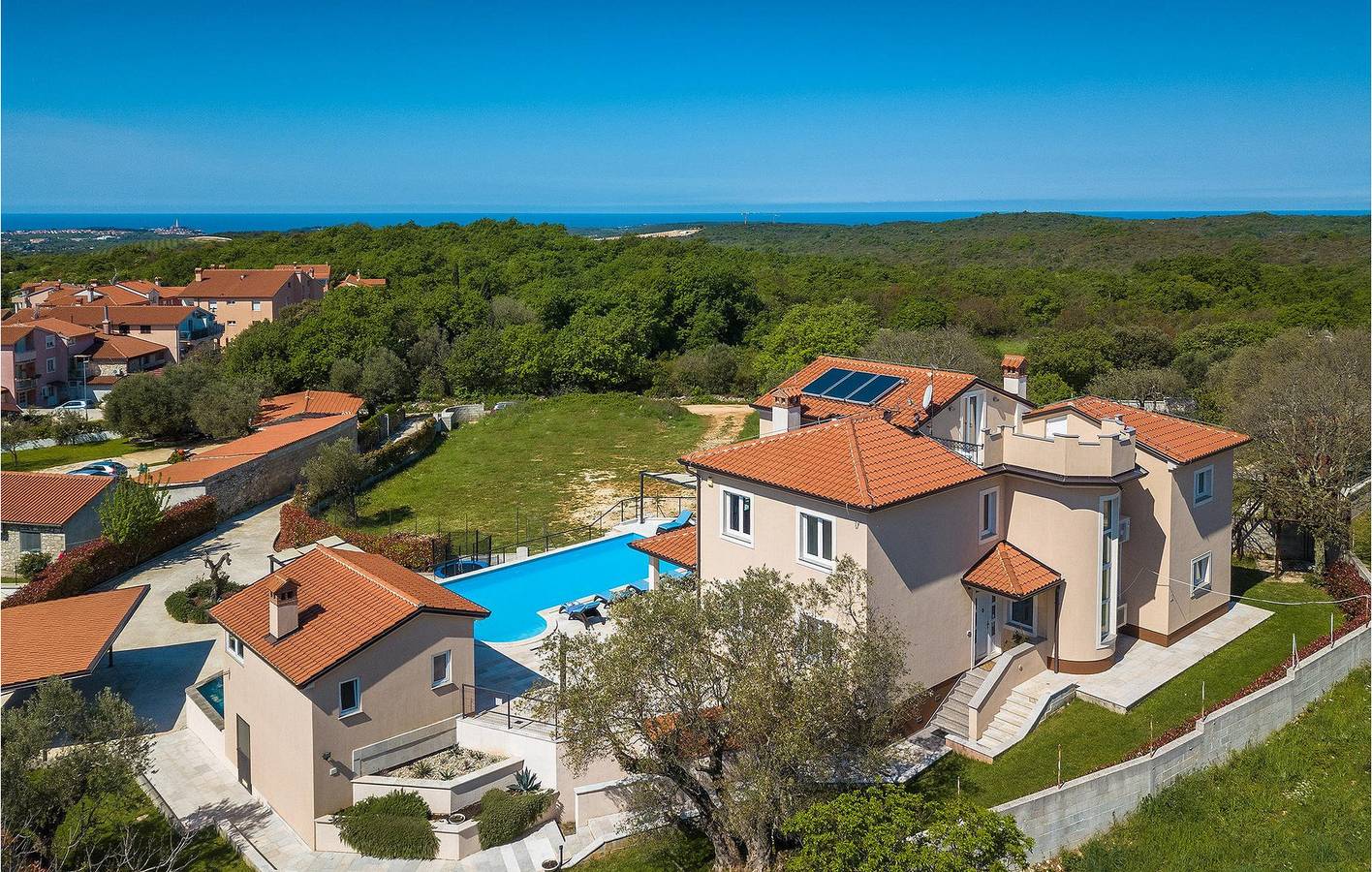 Ferienhaus für 10 Personen mit Garten in Rovinjsko Selo, Rovinj und Umgebung