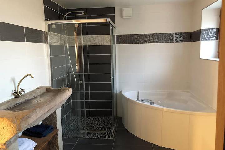 Location de vacances pour 10 personnes, avec jardin, animaux acceptés à Le Val-d'Ajol - 3