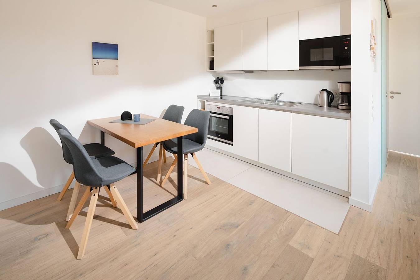 Moderne Ferienwohnung für 2 Personen, Neubau in Strandnähe — Bild 2
