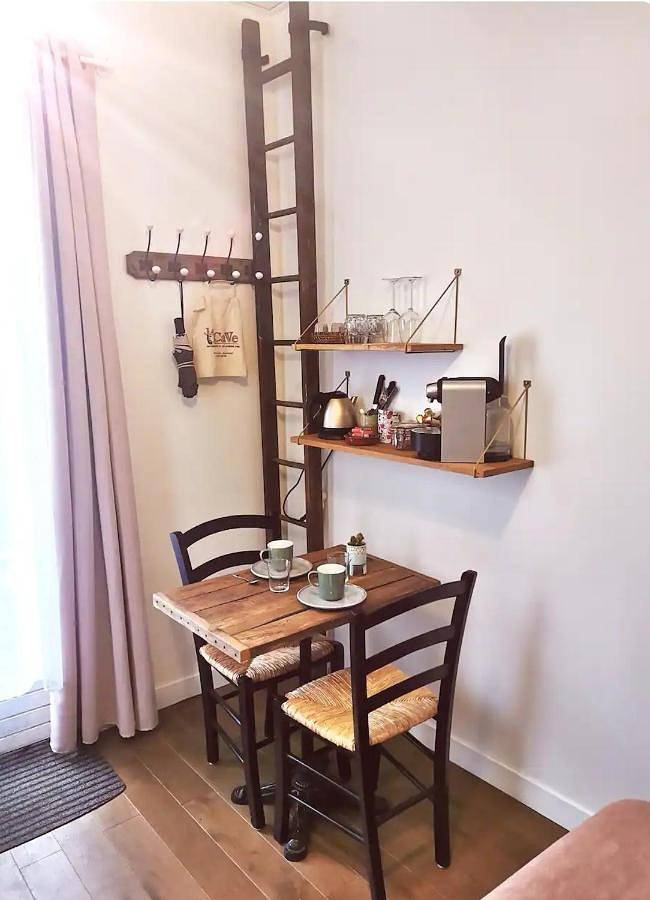 Appartement de vacances entier, Chambre dans une dépendance La Rosette in Fontenay-sous-Bois, Val-de-Marne