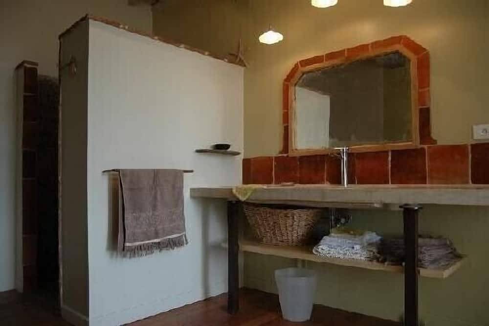 Gite de charme entre Lectoure et Fleurance- Gers-Lomagne in Saint-Léonard (Midi-Pyrénées), Gers