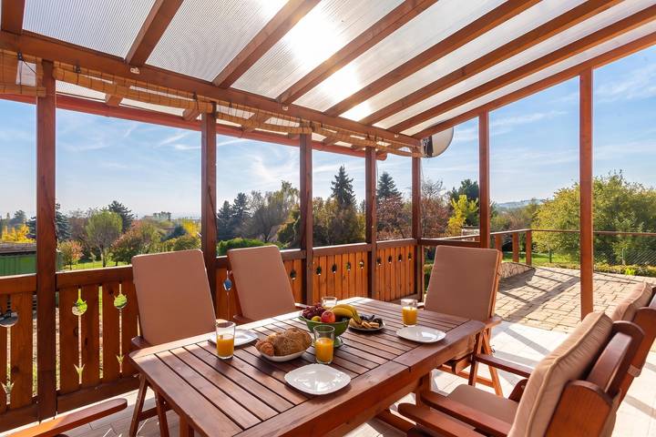 Ferienhaus für 6 Personen, mit Terrasse und Seeblick in Ungarn - 2