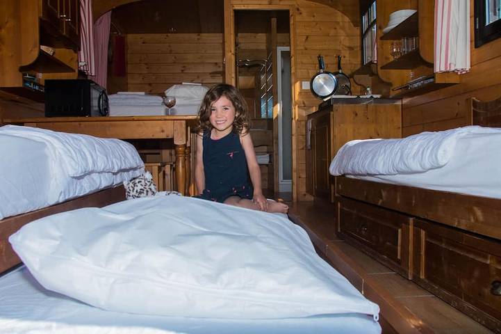 Location de vacances pour 5 personnes, avec terrasse et piscine à Chassenard - 4