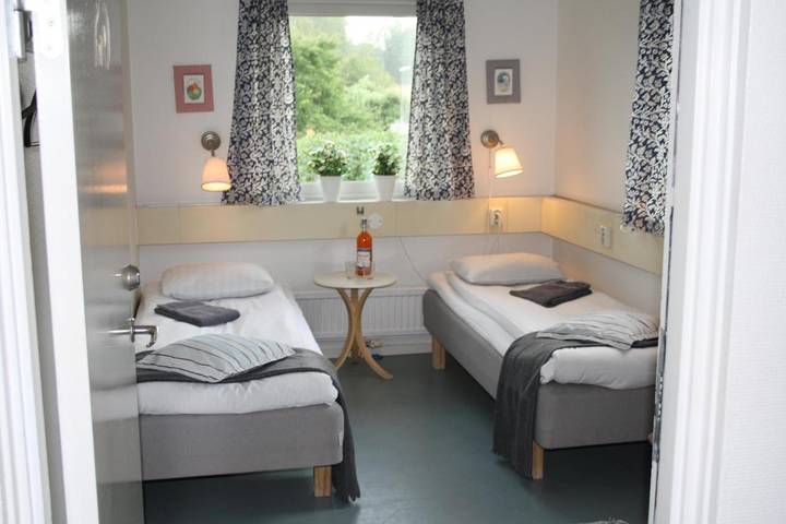 Ferienwohnung für 2 Personen, mit Terrasse und Garten sowie Sauna in Vaxholm - 4