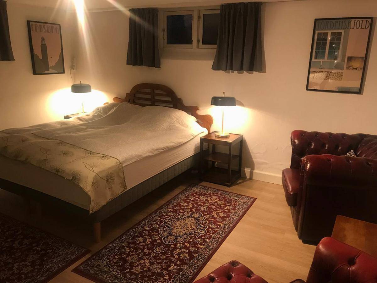 Comfortable Large Room King S bed near Cph centre in Copenhague, Hovedstaden