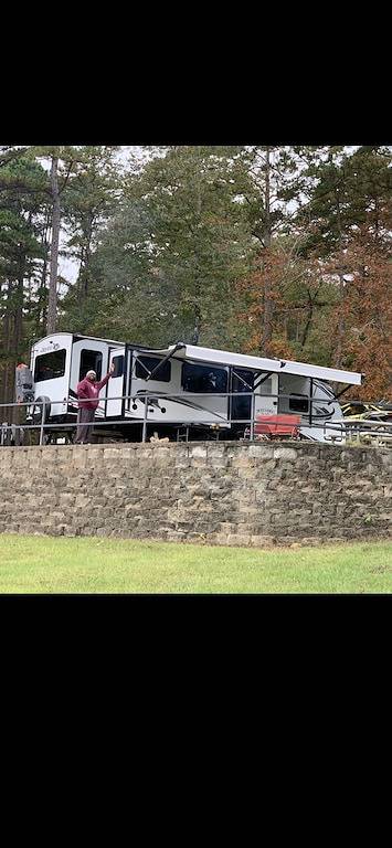Camping for 5 people in Arkansas