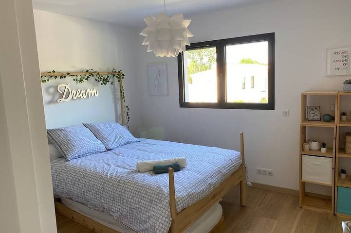 Location de vacances pour 9 personnes, avec jardin à Gradignan - 2