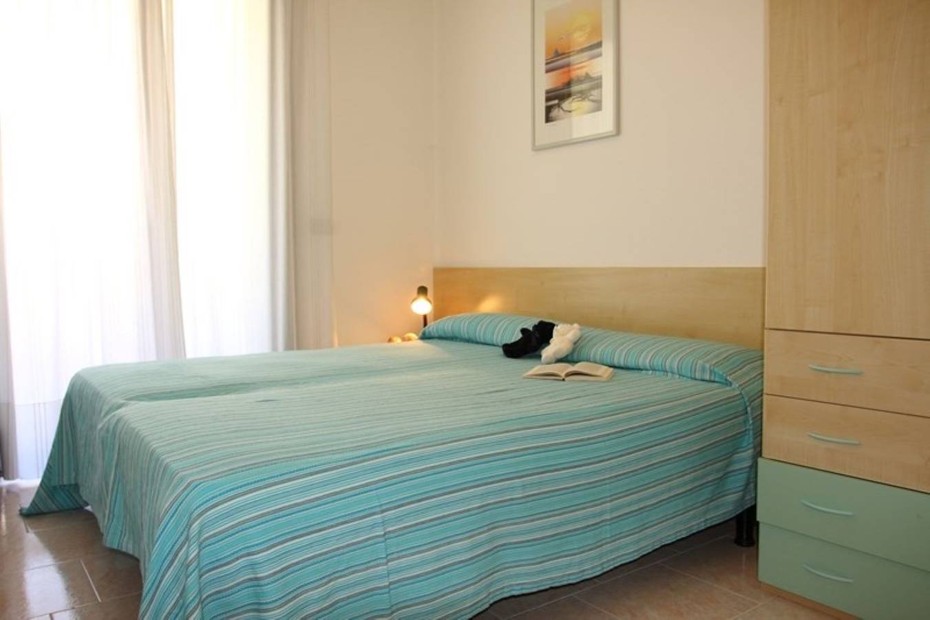 Entire apartment, Flat with a lovely poolside garden with bbq in Bibione, Venice Province
