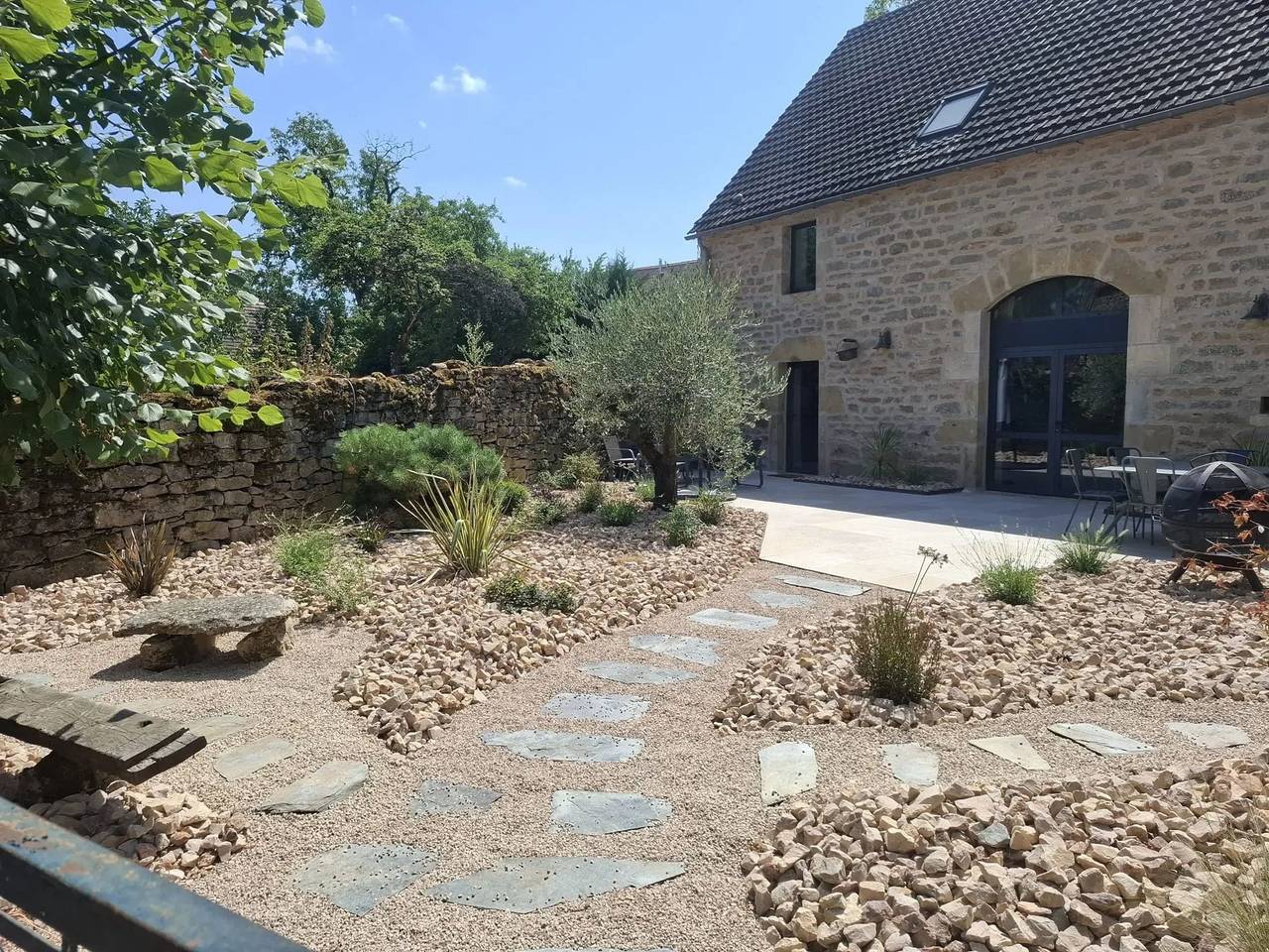 Komfortables Haus in Thégra mit großem Garten, ideal für Familien. in Thégra, Regionaler Naturpark Causses du Quercy