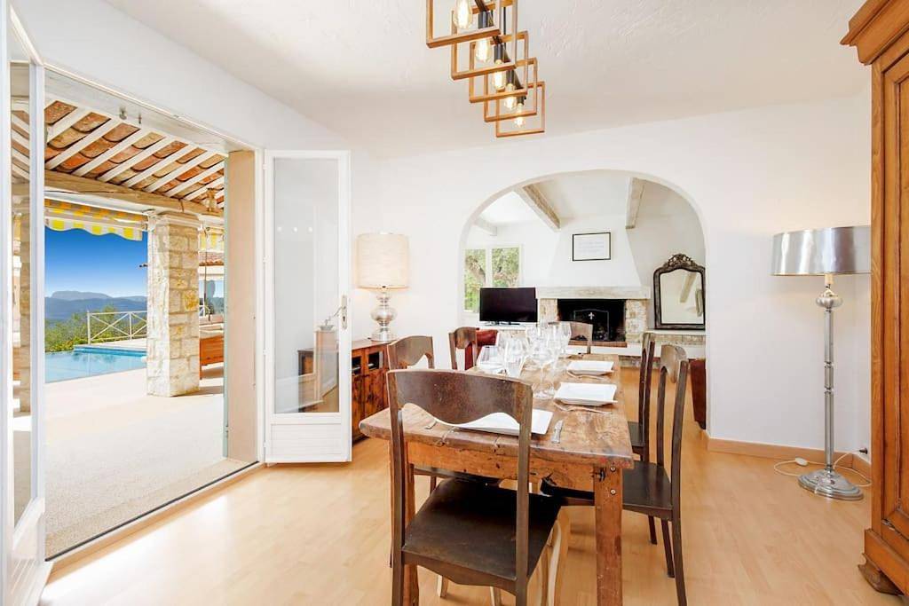 Maison de charme Provençal,Vue Panoramique in Cabris, Mittelmeerküste (Frankreich)