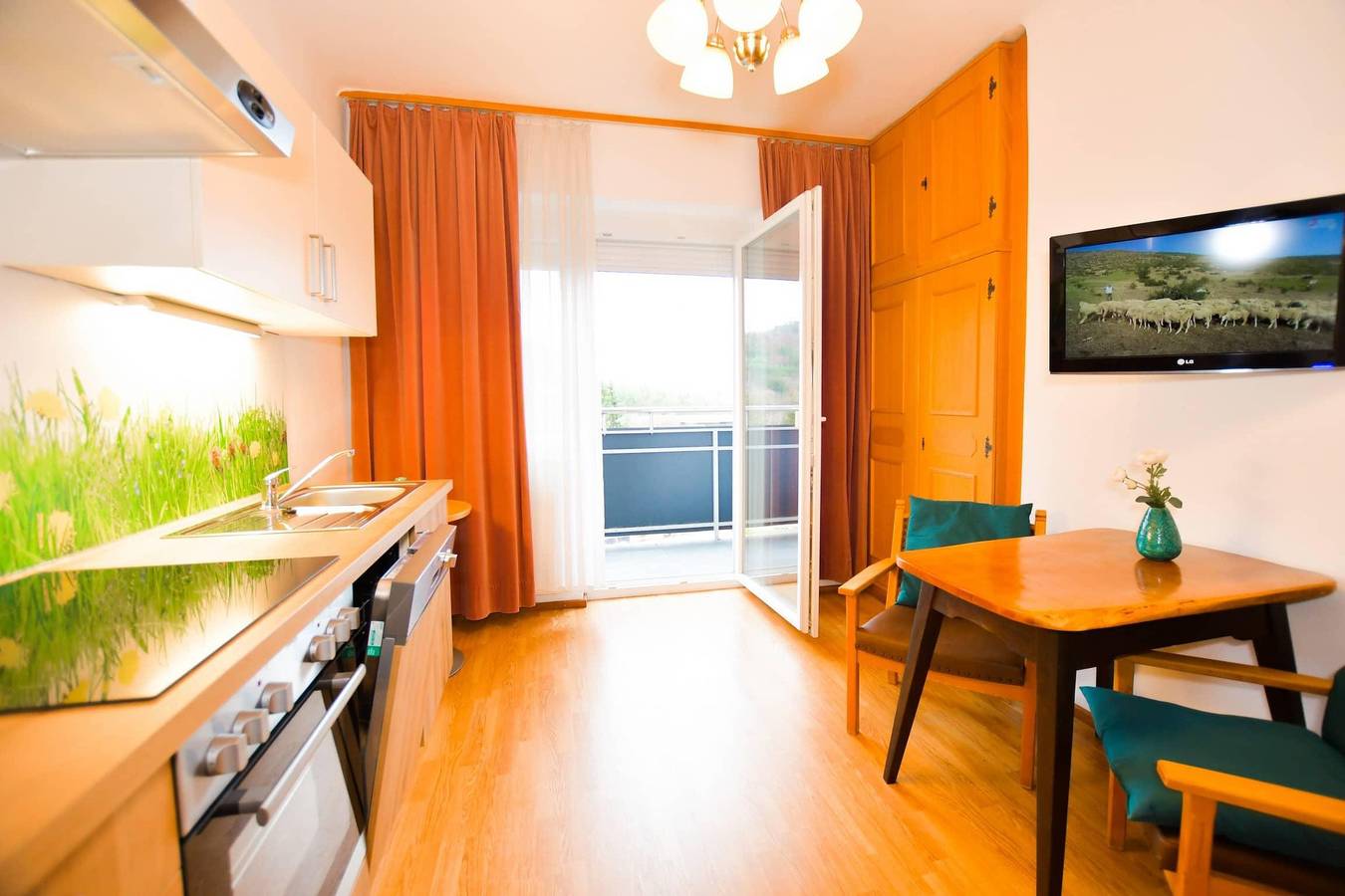 Wohnung-Nebenhaus mit Frühstück in Krumpendorf am Wörther See, Klagenfurt-Land