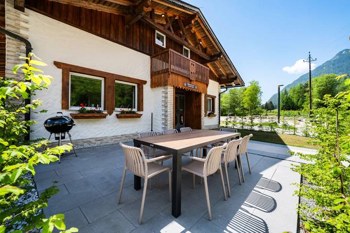 Wohnwagen für 8 Personen, mit Sauna und Garten, mit Haustier in Tirol - 2