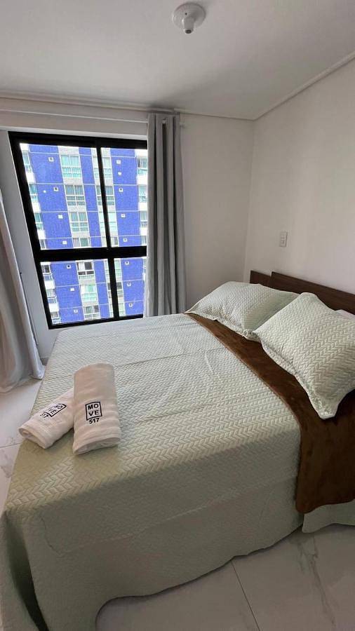 Casas e apartamentos de temporada para 3 pessoas, com piscina e vista e ainda terraço em Tambaú