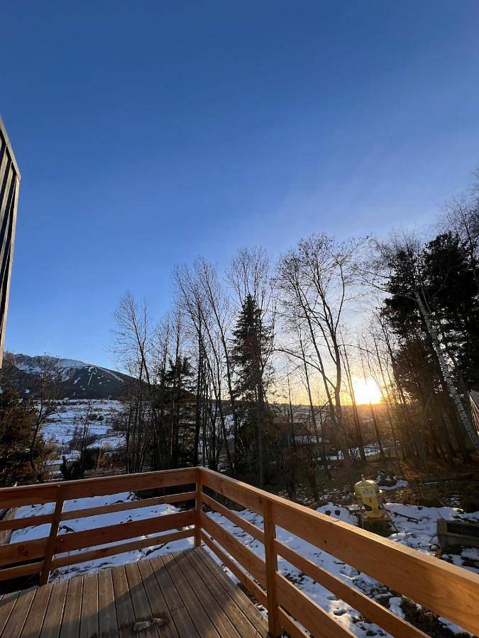 Gîte pour 12 personnes, avec vue et jardin à La Cabanasse - 4