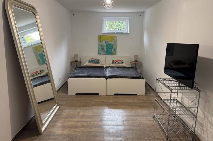 Ganze Wohnung, Moderene und gemütliche Wohnung mit 2 Schlafzimmern \"ein Steinwurf von Hamburg\" in Hasloh, Kreis Pinneberg