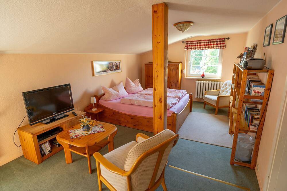 Ganze Wohnung, Ferienwohnung Olhöft mit großem Balkon in Mölschow, Usedomer Norden