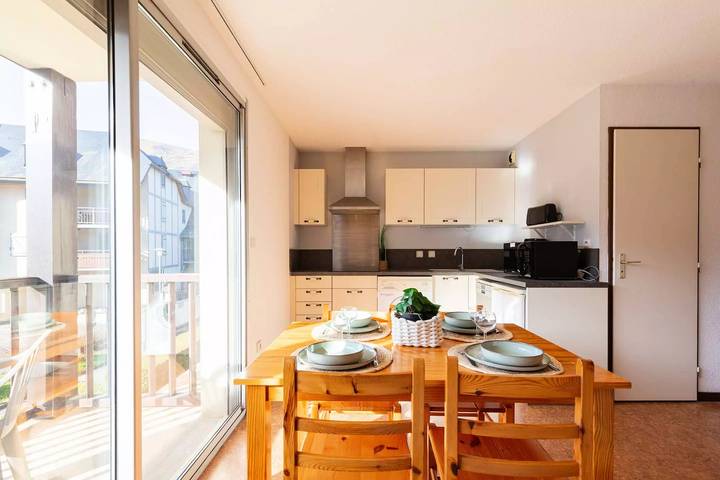 Appartement entier, T2 avec terrasse et vue – Résidence Le Village des Thermes in Saint-Lary-Soulan, Parc national des Pyrénées