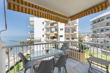 Apartamento para 4 Personas en Playa de La Bajadilla, Marbella, Foto 1