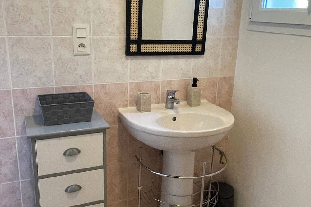 Hervorragendes Haus mit Meerblick, ideal für Wanderer in Lanmodez, Rosa Granitküste