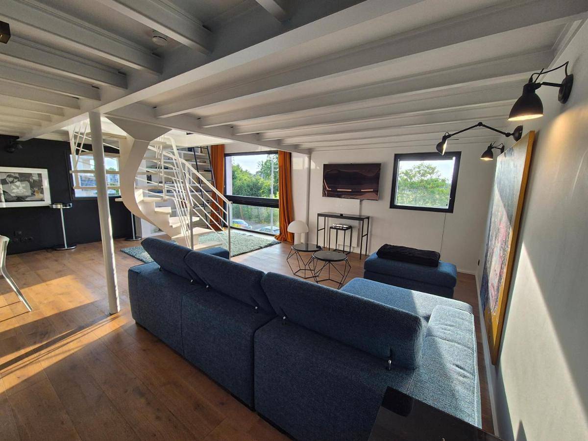 Appartement entier, Three-Bedroom Loft Apartment in Le Bouscat, Région de Bordeaux