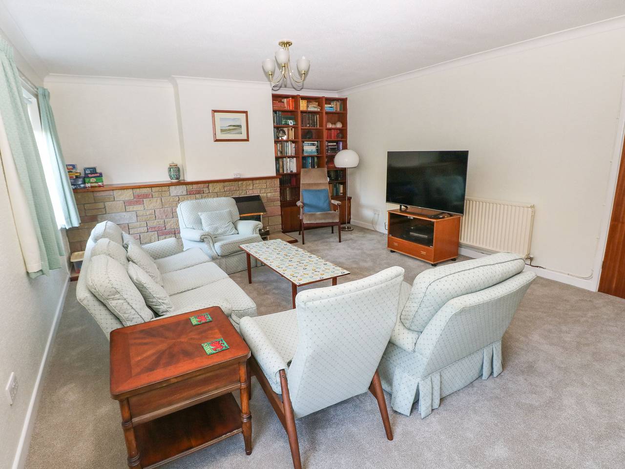30 Long Shepherds Drive in Swansea region