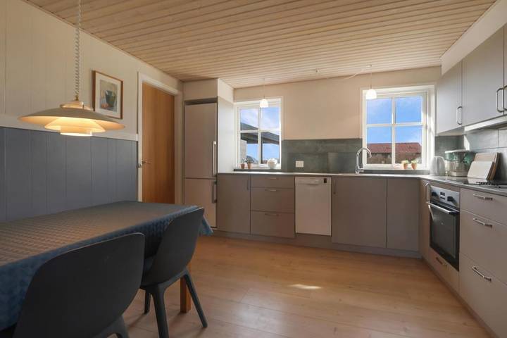 Ferienhaus mit Meerblick für 6 Personen, mit Balkon/Terrasse, mit Haustier an der Westküste Dänemarks - 3