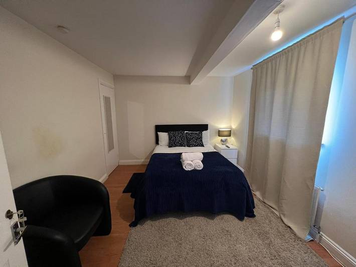Bed and breakfast for 2 people, with Garden and View in Bristol