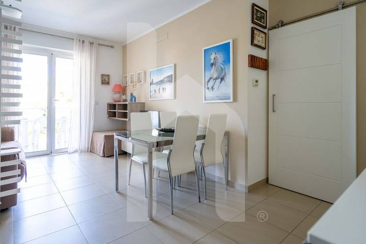 Gîte pour 4 personnes, avec piscine et jardin, animaux acceptés à Pineto - 4