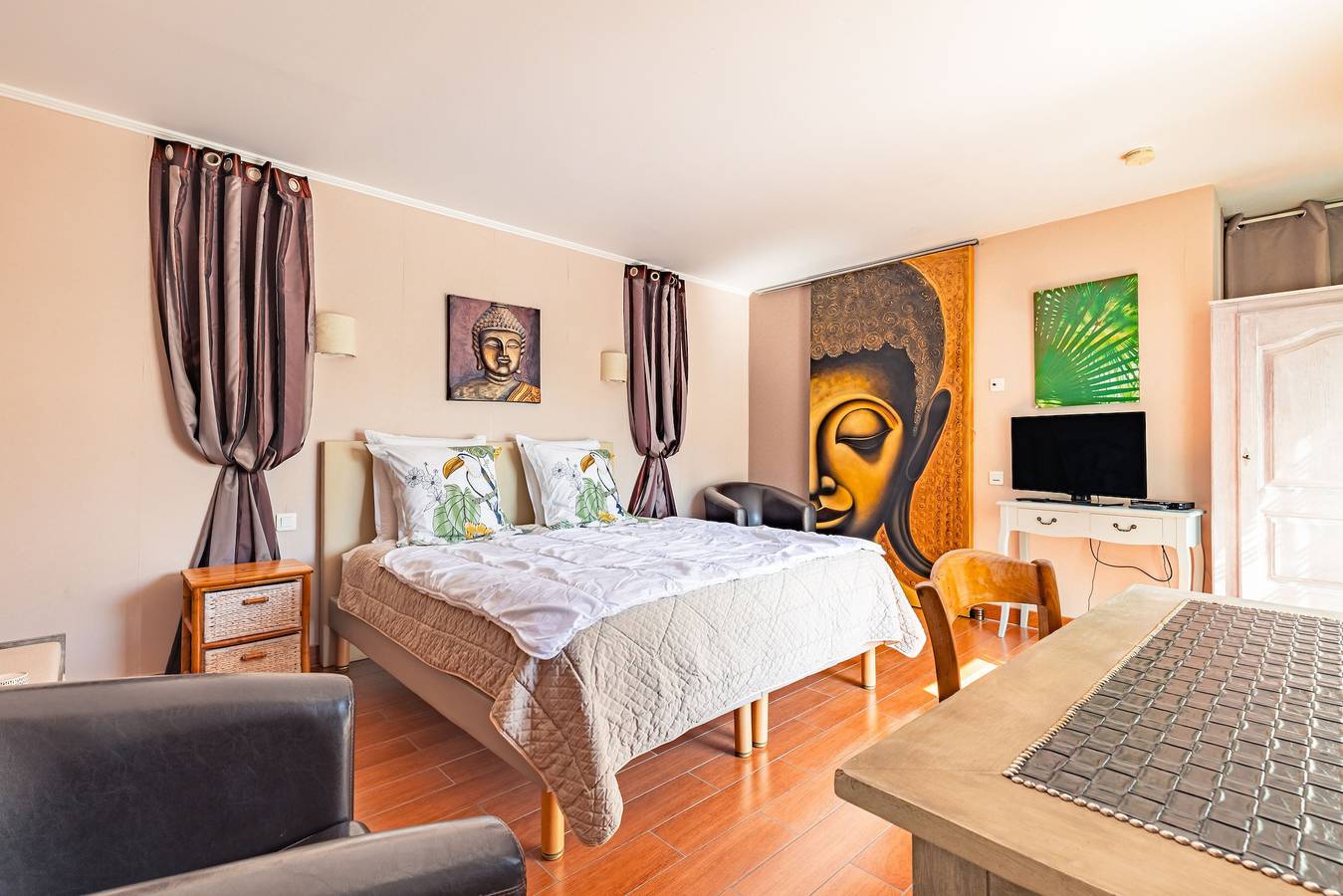 Gästezimmer „Bali“ mit Gemeinschaftspool, Wlan und Klimaanlage in Saint-Pierre-d'Oléron, Côte de Beauté