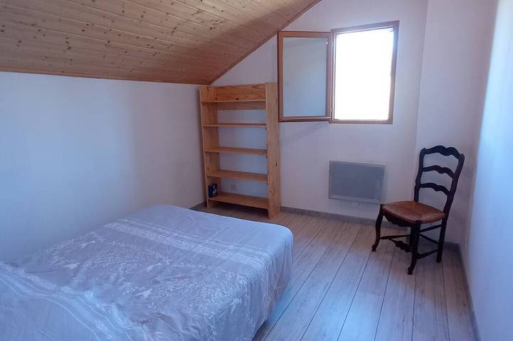Gîte pour 6 personnes, avec jardin à Ancelle - 3