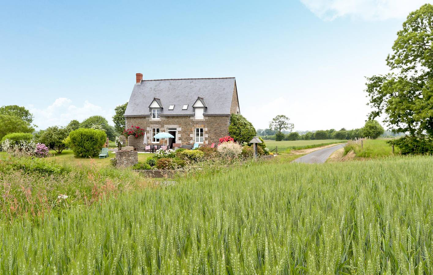 Amplio Apartamento con Parking y Jardín in Vergoncey, Avranches region