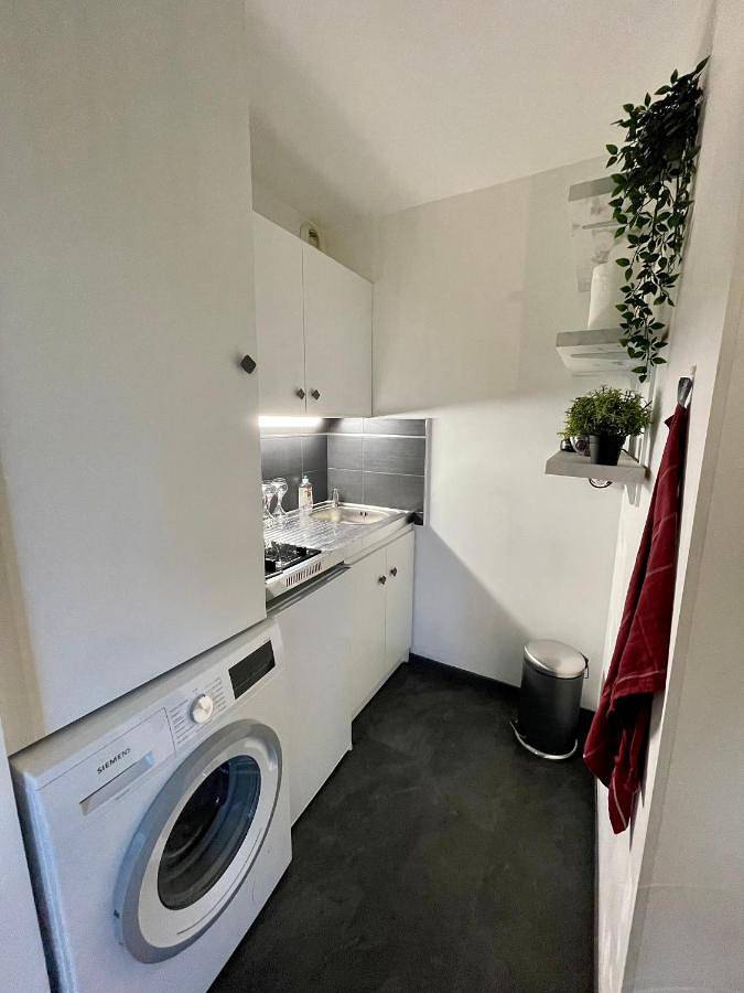 Appartement entier, One-Bedroom Apartment in Saint-Grégoire, Région de Rennes